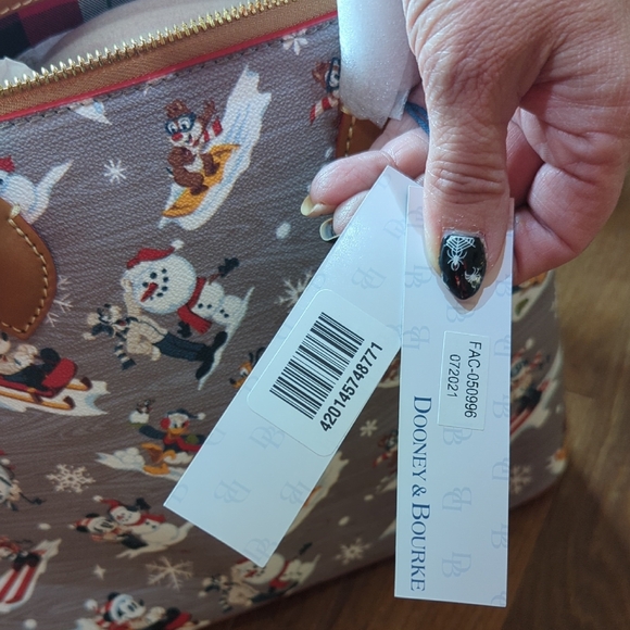 Dooney & Bourke Disney Christmas 2021 Handbag - Picture 5 of 8